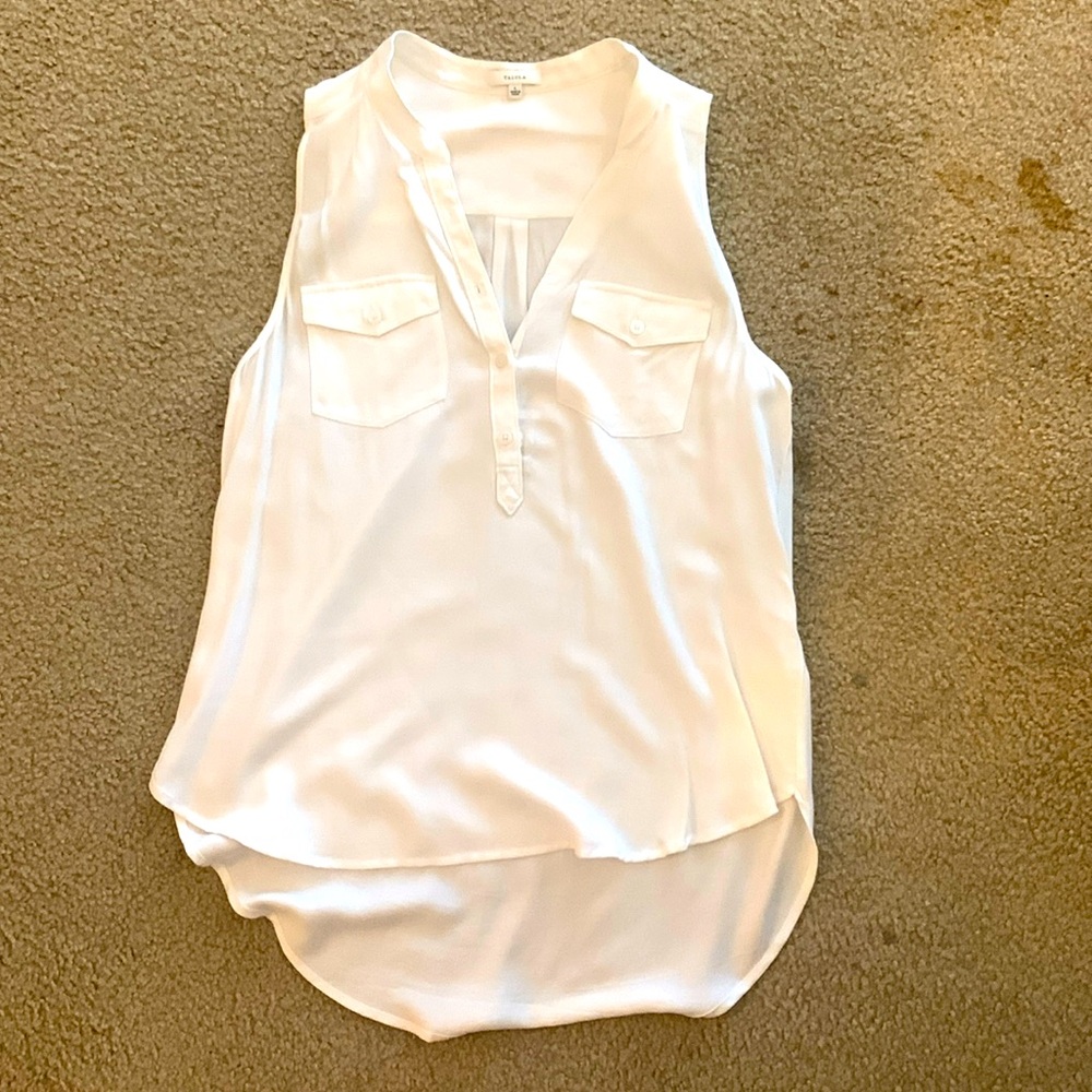 White Size Large sleeveless tunic